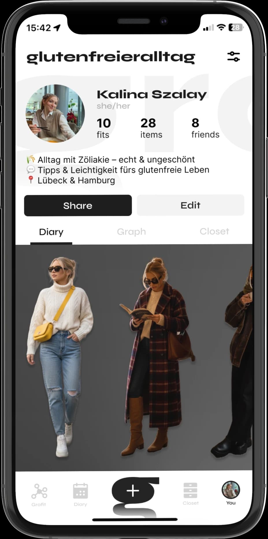 Grafit app profile and outfit views